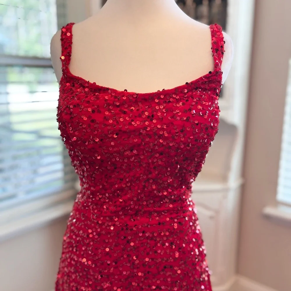 NEW Red Dress, Red Sequins Dress, Red Velvet, Red Prom Dress, NWOT, Size XL/16 - Picture 3 of 12